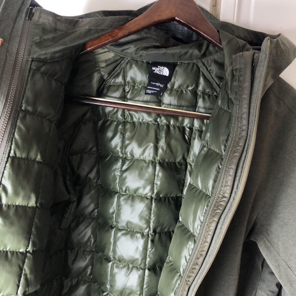 The North Face Carto Triclimate Hooded 3-in-1 Jacket - Picture 8 of 13